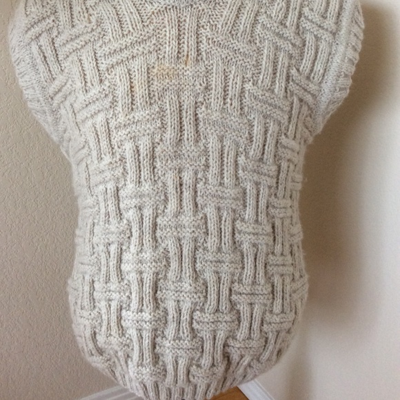 Hand made knit vest mens vest hand knit vest - Picture 4 of 7